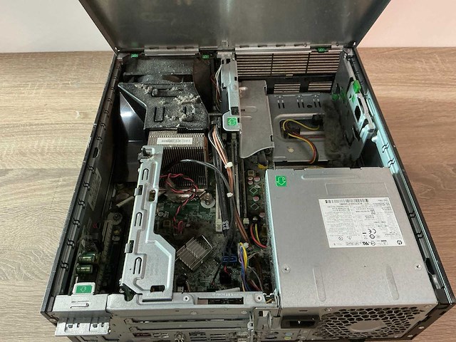 Desktop - hewlett-packard - hp rp5 retail system model 5810 - afbeelding 5 van  5