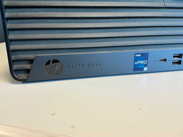 Desktop - hp - hp elite sff 800 g9 desktop pc - afbeelding 2 van  3