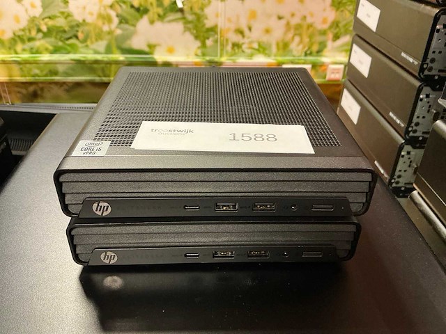 Desktop - hp - hp elitedesk 800 g6 desktop mini pc - afbeelding 1 van  4