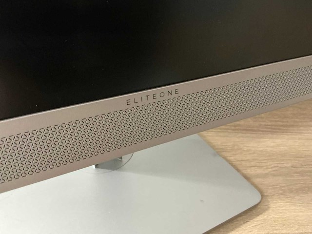 Desktop - hp - hp eliteone 800 g4 23.8-in nt gpu aio - afbeelding 2 van  4