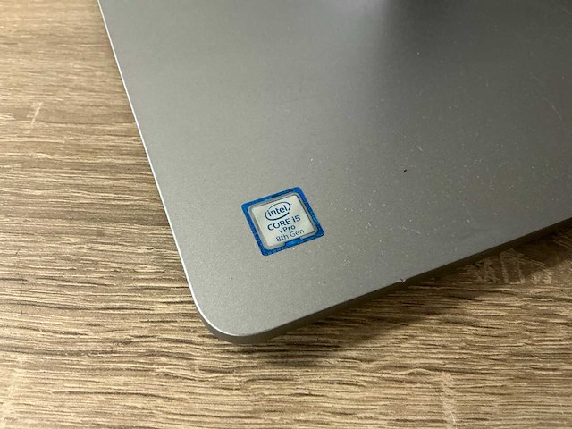 Desktop - hp - hp eliteone 800 g4 23.8-in nt gpu aio - afbeelding 2 van  5