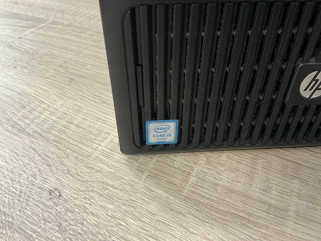 Desktop - hp - hp prodesk 400 g3 sff - afbeelding 2 van  4