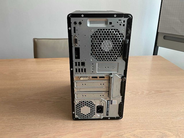Desktop - hp - hp prodesk 400 g5 mt - afbeelding 2 van  2