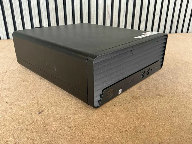 Desktop - hp - prodesk 400 g7 small form factor pc - afbeelding 1 van  4