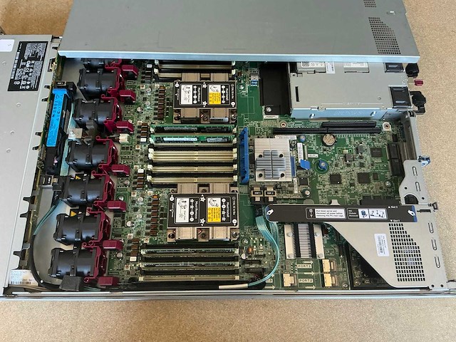 Desktop - hpe - proliant dl360 gen10 - afbeelding 7 van  8
