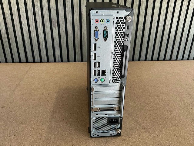 Desktop - lenovo - 10m70054mh - afbeelding 3 van  4