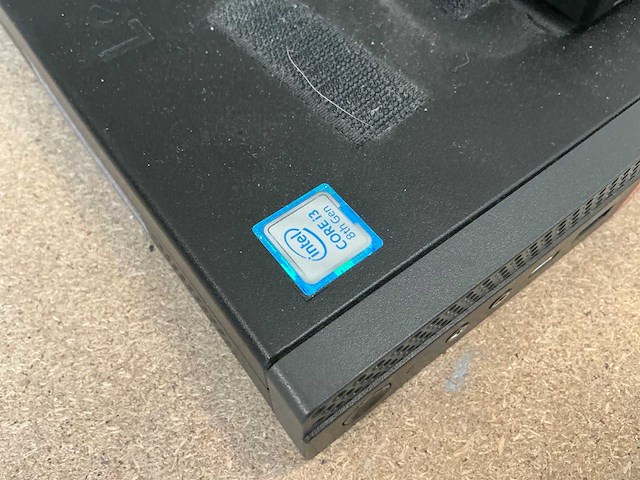 Desktop - lenovo - 10t7004lmh - afbeelding 2 van  5