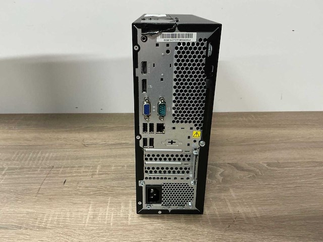 Desktop - lenovo - 11bm0055mh - afbeelding 3 van  4