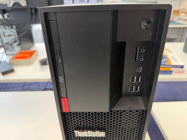Desktop - lenovo - 30cy002amh - afbeelding 2 van  7