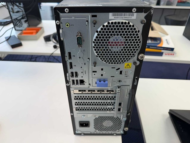 Desktop - lenovo - 30cy002amh - afbeelding 6 van  7