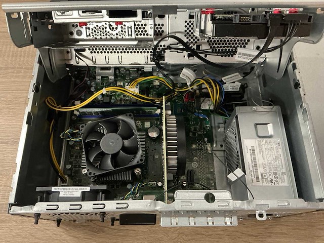 Desktop - lenovo - 90lu005fmh - afbeelding 5 van  5