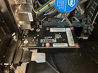 Desktop met monitor - afbeelding 2 van  10