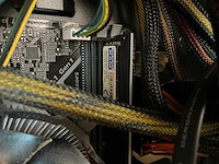 Desktop met monitor - afbeelding 10 van  10