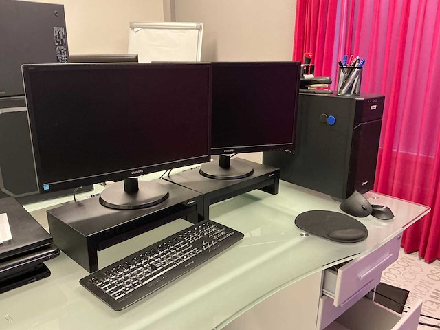 Desktop - afbeelding 1 van  7