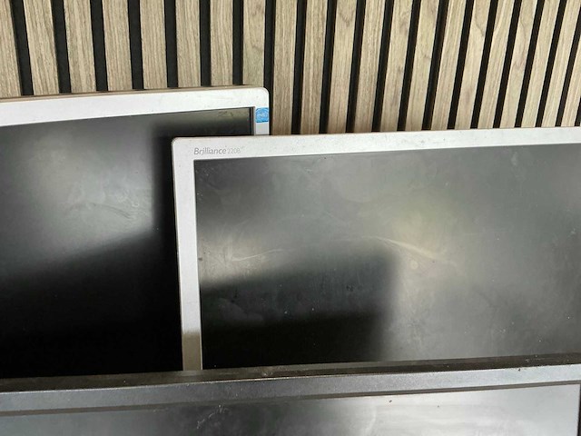 Desktops en monitoren (5x) - afbeelding 3 van  11
