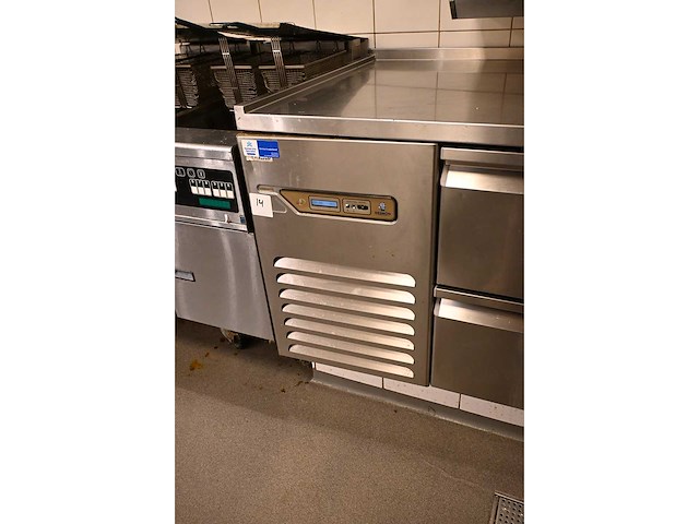 Desmon goldline ltgm4sx-sp-4k 8-delige rvs koelwerkbank - afbeelding 3 van  7