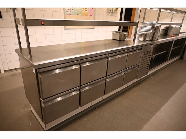 Desmon ltgm4-sp-4k 8-delige rvs koelwerkbank - afbeelding 2 van  9