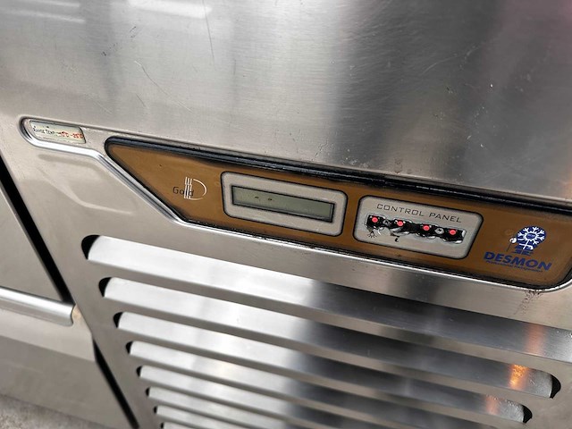 Desmon tgb100-sp-k vrieswerkbank - afbeelding 3 van  5