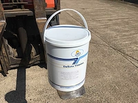 Desoto tiranine 100 liter verf