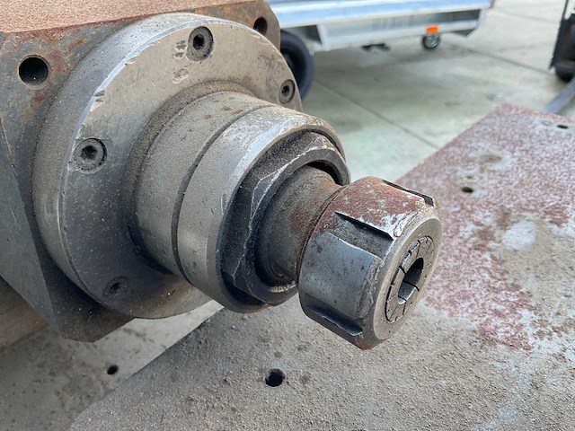 Desoutter horizontale boormachine - afbeelding 9 van  12