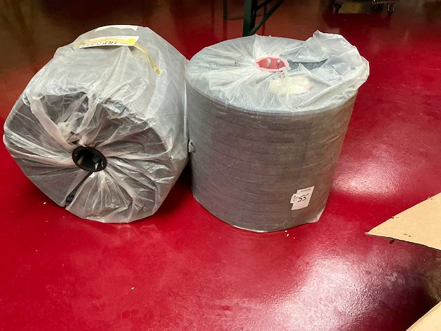 Desso rol vliegtuigtapijt à 50meter (2x) - afbeelding 2 van  4