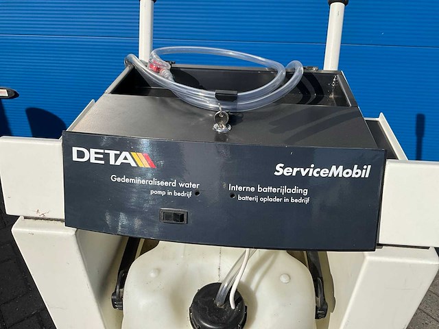 Deta servicemobil mobiel accu vulstation - afbeelding 2 van  2