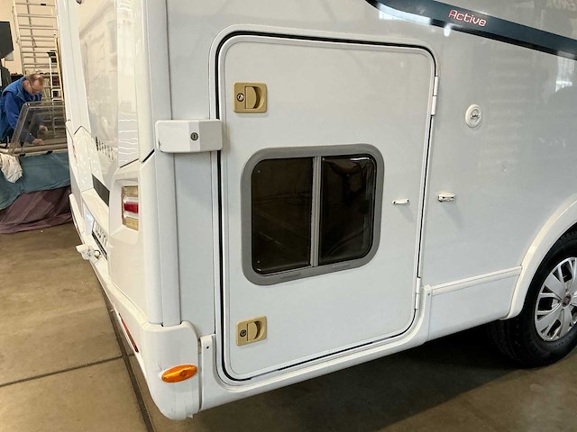 Dethleffs integraal globebus camper - afbeelding 3 van  45