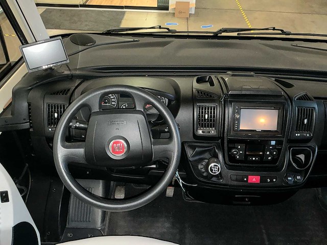 Dethleffs integraal globebus camper - afbeelding 11 van  45