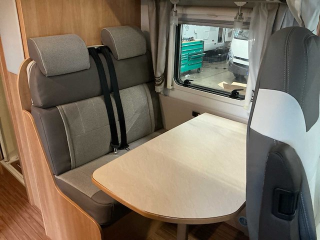 Dethleffs integraal globebus camper - afbeelding 15 van  45