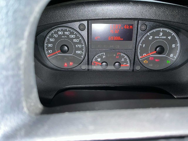 Dethleffs integraal globebus camper - afbeelding 29 van  45