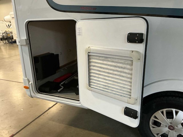 Dethleffs integraal globebus camper - afbeelding 4 van  45