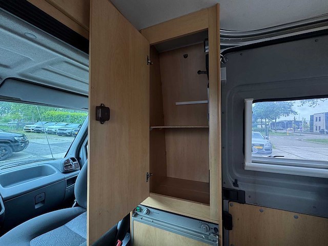 Dethleffs pössl for 6 camper | 37-zk-kz - afbeelding 28 van  50