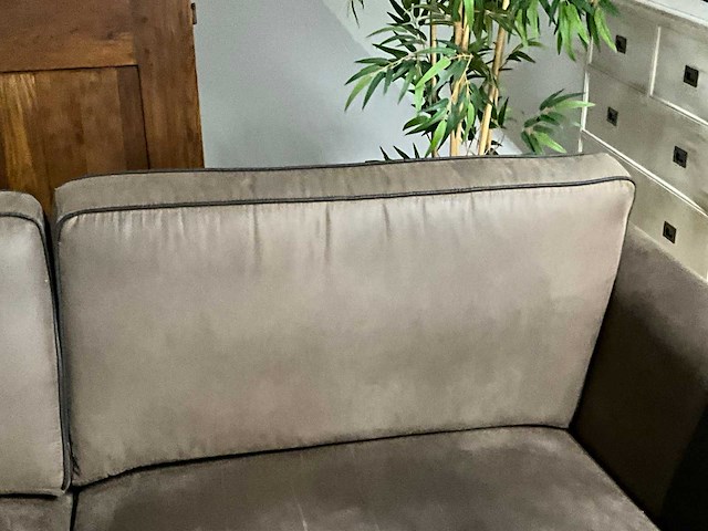 Detroit bankstel - afbeelding 2 van  11