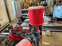 Detroit dieselmotor met pompunit - afbeelding 6 van  10