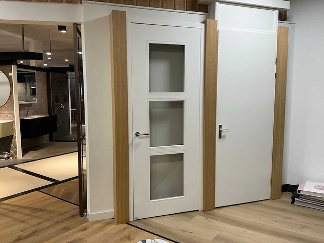 Deur 240 cm - afbeelding 1 van  12
