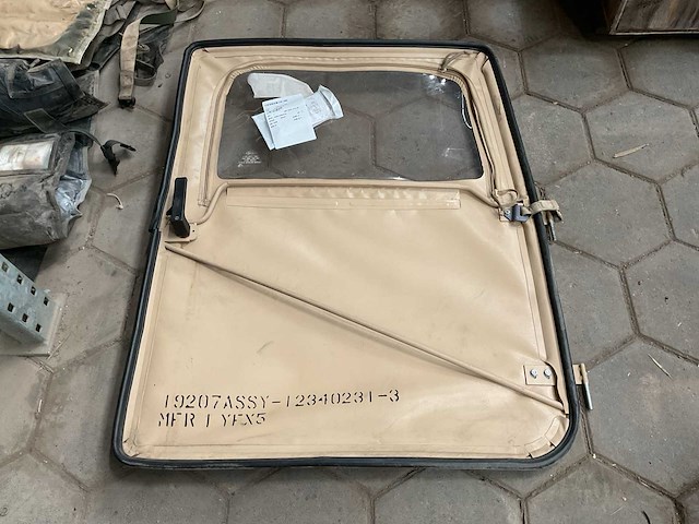 Deur (3x) - afbeelding 1 van  5