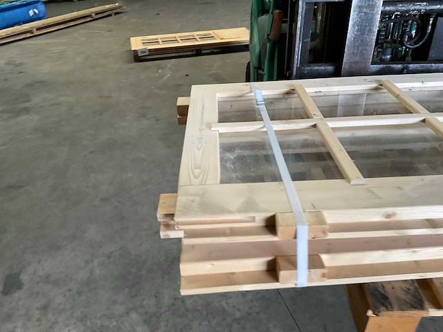 Deur in kozijn beglaasd 202x169 cm - afbeelding 10 van  12