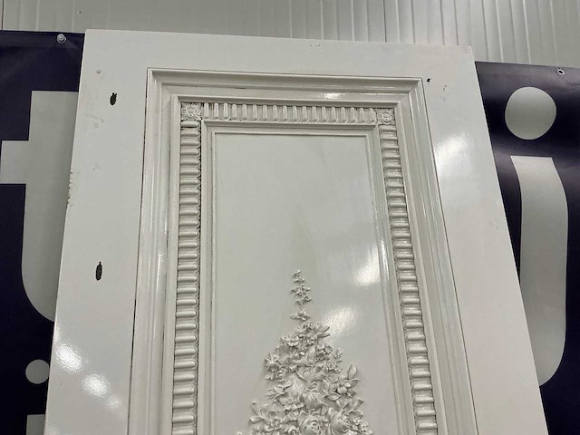 Deur met houtsnijwerk (2x) - afbeelding 4 van  8
