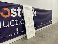 Deur met houtsnijwerk (5x) - afbeelding 2 van  9