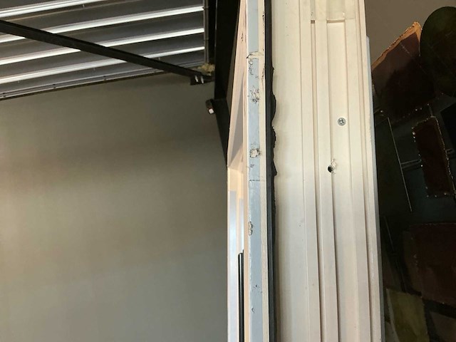 Deur met kozijn. - afbeelding 3 van  5