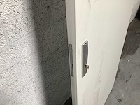 Deur - afbeelding 3 van  6