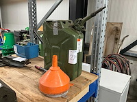 Deura jerrycan - afbeelding 1 van  4