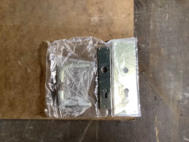 Deurbeslag (28x) - afbeelding 1 van  2