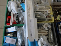 Deurbeslag, bijzetsloten, klinken, deurplaten, insteeksloten, etc. - afbeelding 3 van  3