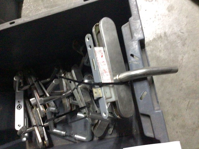 Deurbeslag incl slot - afbeelding 1 van  2