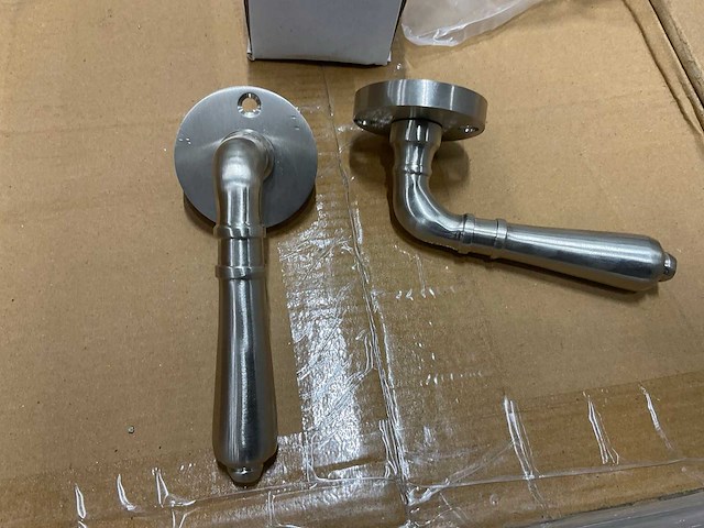 Deurbeslag retouren en samples - afbeelding 19 van  33