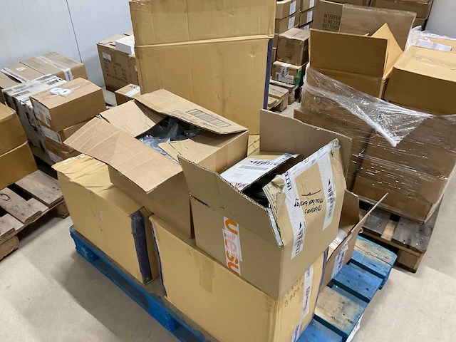 Deurbeslag retouren en samples - afbeelding 28 van  33