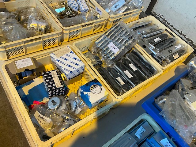 Deurbeslag - afbeelding 1 van  4