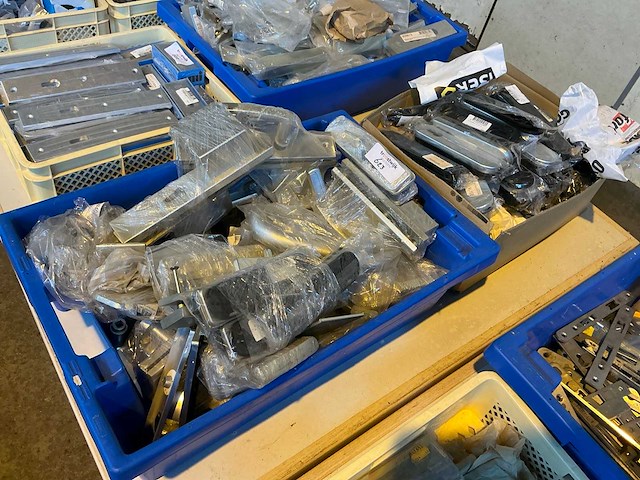 Deurbeslag - afbeelding 1 van  3