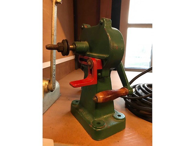 Deurdranger en divers - afbeelding 2 van  3